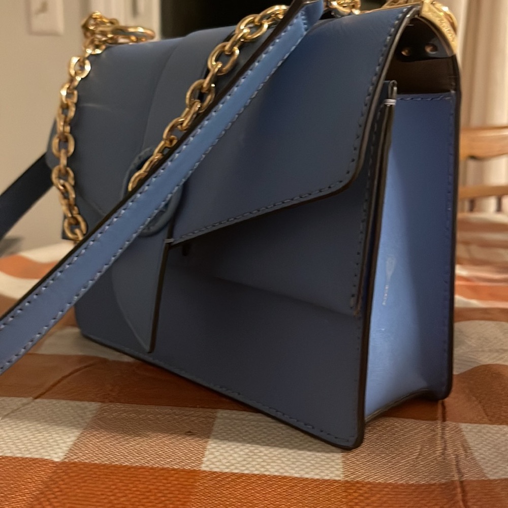 Michael kors 🔥🔥 - Picture 7 of 7